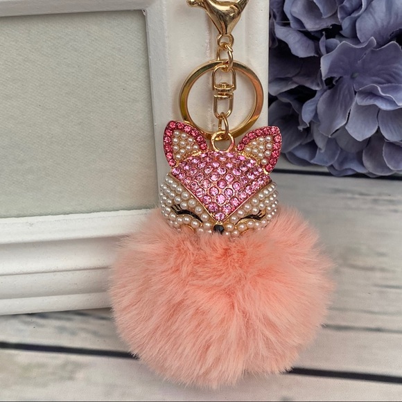 Crystal & Pearl Fox Pale Pink Pom Pom Keychain - Picture 5 of 16